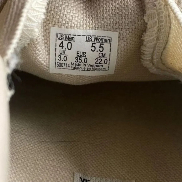 VANS SNEAKERS Classic Slip-On Suede Taupe‎ Embossed - Picture 11 of 12